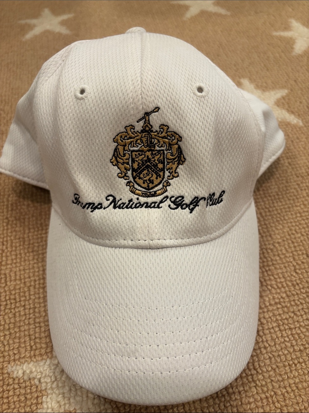 TRUMP NATIONAL GOLF CLUB White Embroidered Crest Cap